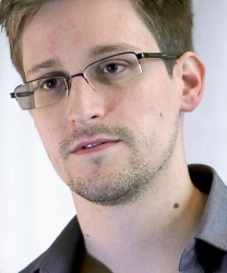 Edward Snowden  (CC by Laura Poitras / Praxis Films) via Wikipedia 
